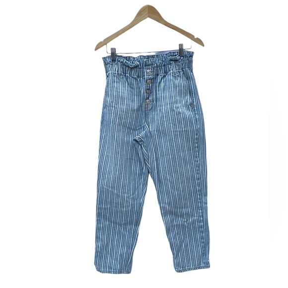 American Eagle Pinstripe Paperbag Waist Button Up High Waist Jeans Size 8 Short - Picture 2 of 11